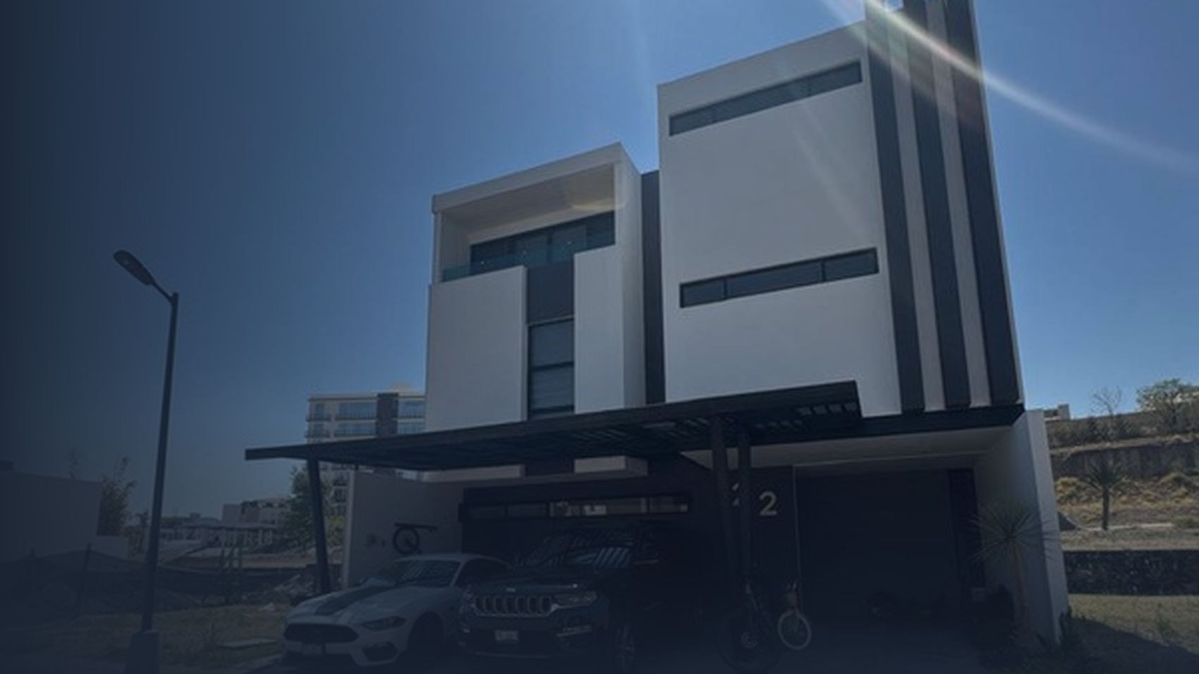 GAVA-05 Residencia de tres niveles en Puebla