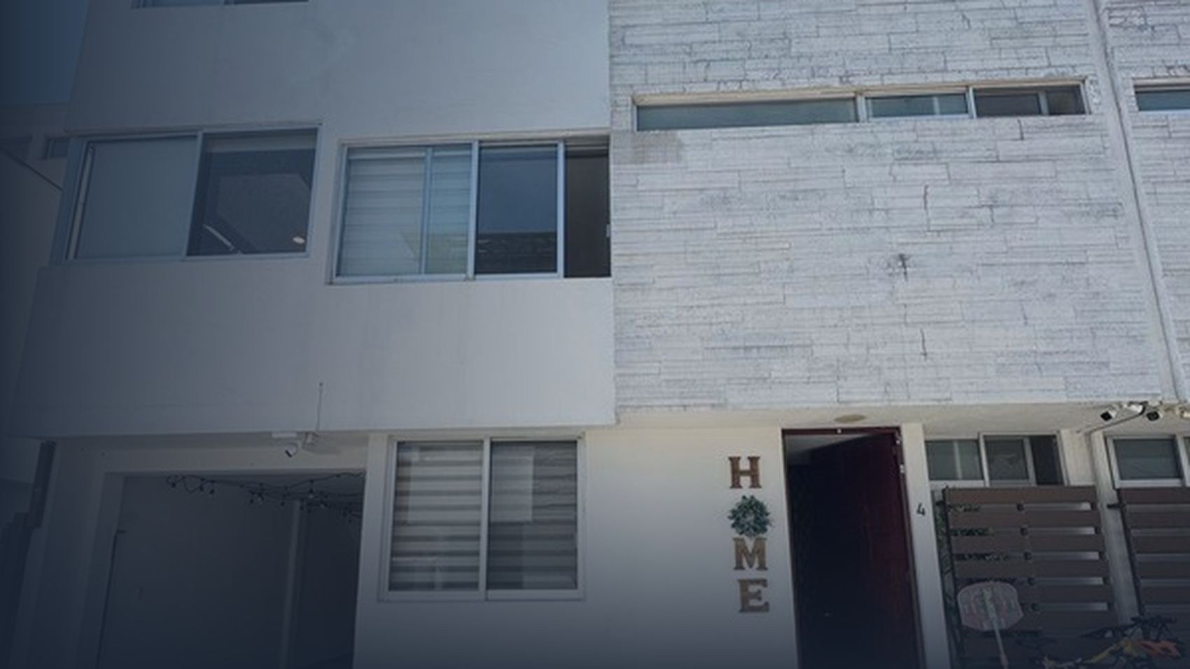 Casa de tres niveles