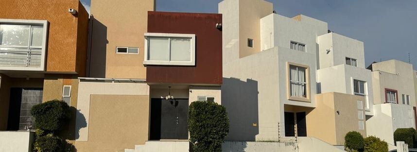 GAVA-13 Casa con jardín amplio en Fraccionamiento Lomas del Ángel, Puebla 3